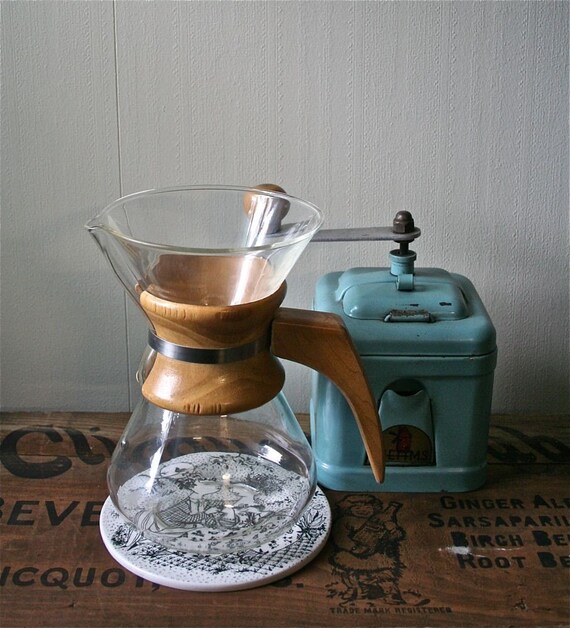 Vintage Midcentury Pyrex Chemex Coffee Glass by blueflowervintage