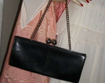 1940s Vintage Black Patent Leather Film Noir Purse with Kisslock and Chain Exec Cond