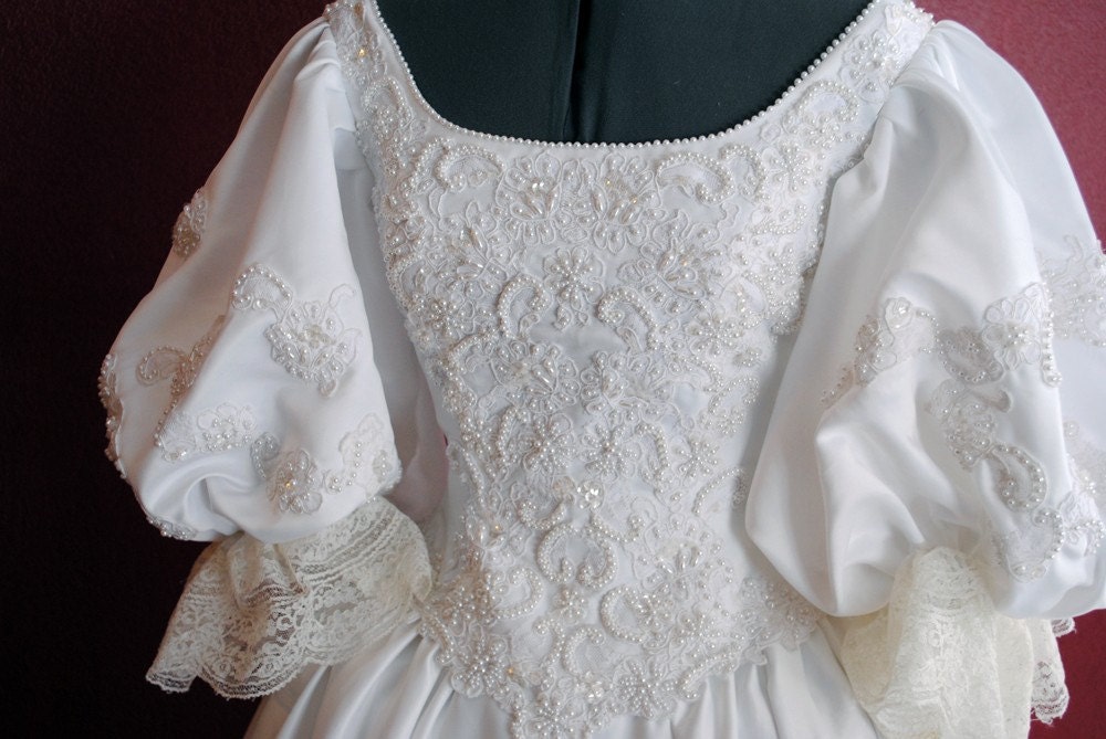 Cavalier 1700s Wedding dress with lots of beading