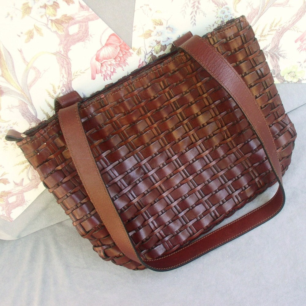 handbag woven