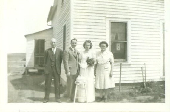 1930s Wedding Photo Midwestern Farm Family by AlaskaVintage