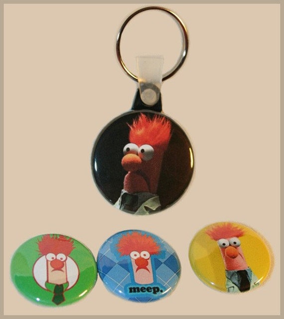 BEAKER / BEEKER MUPPETS KEYCHAIN AND PINS/BUTTONS MEEP