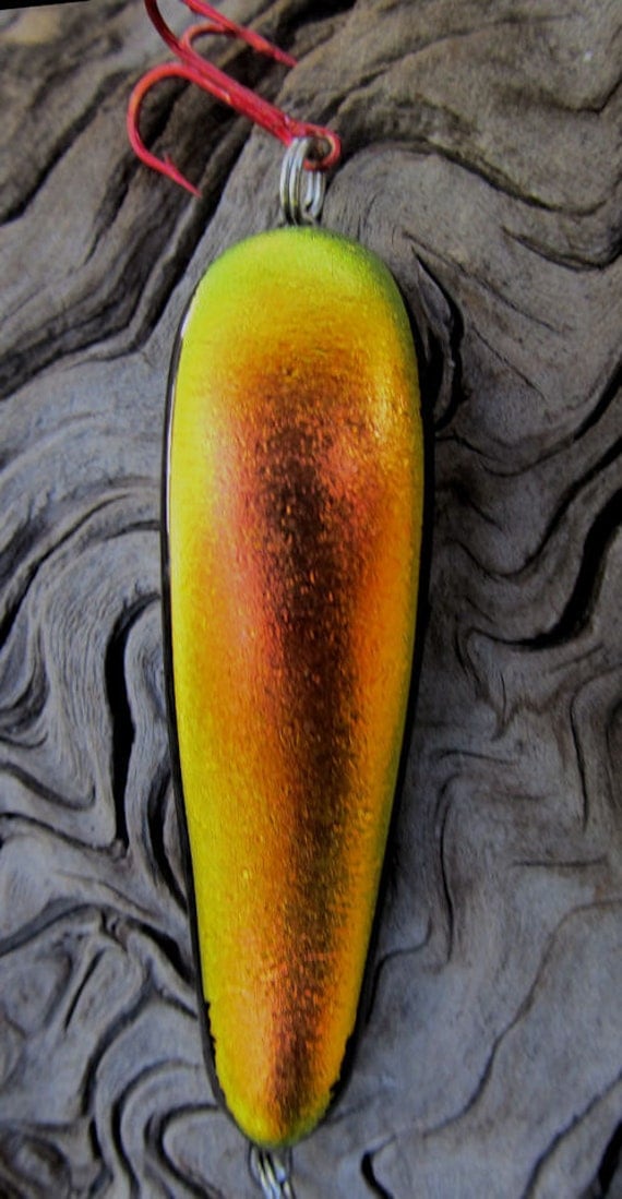 Dichroic Glass fishing lure Made by Untamed Lures / Golden Red