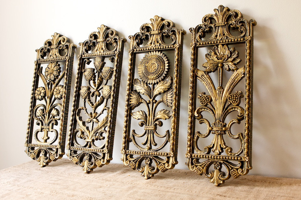 Vintage Homco Wall Plaques by Dart IndustriesGold Floral