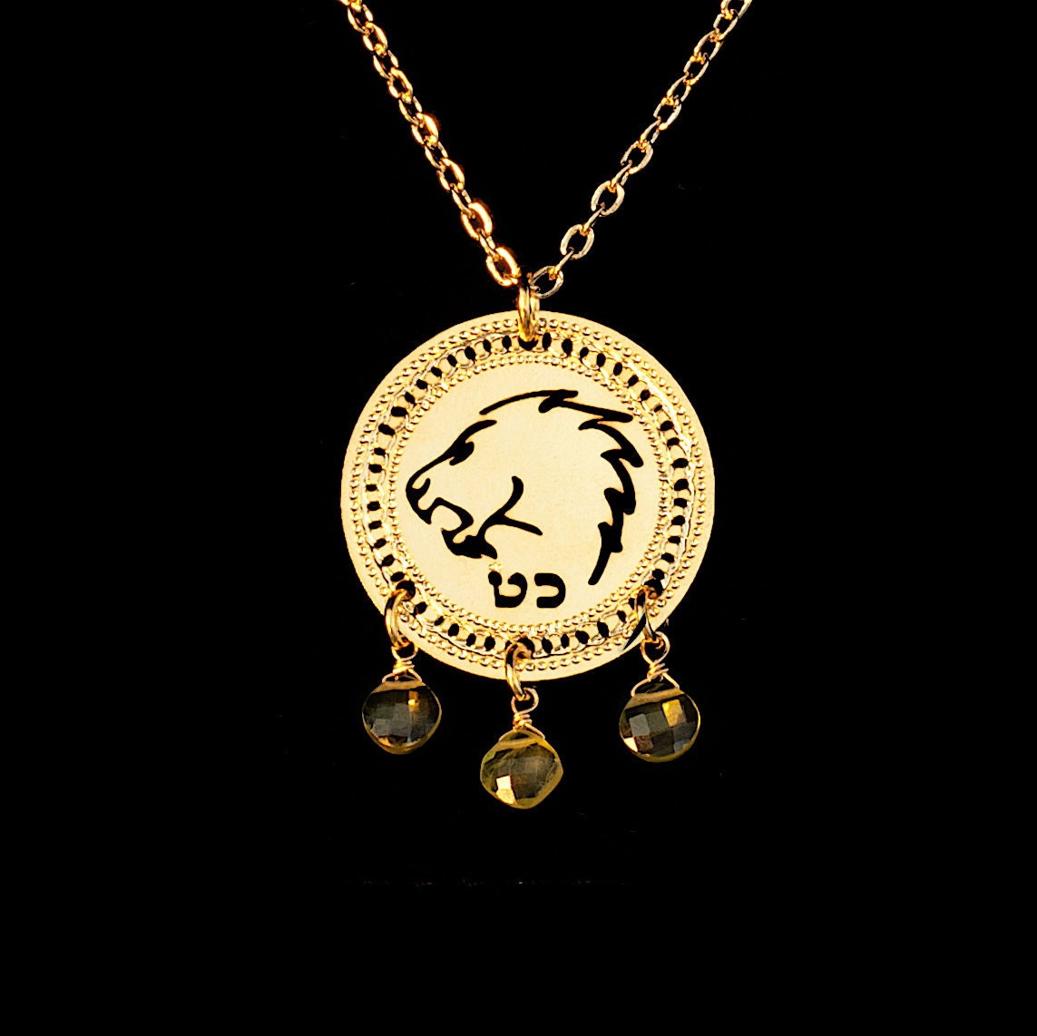 Leo sign gold necklace Clearance