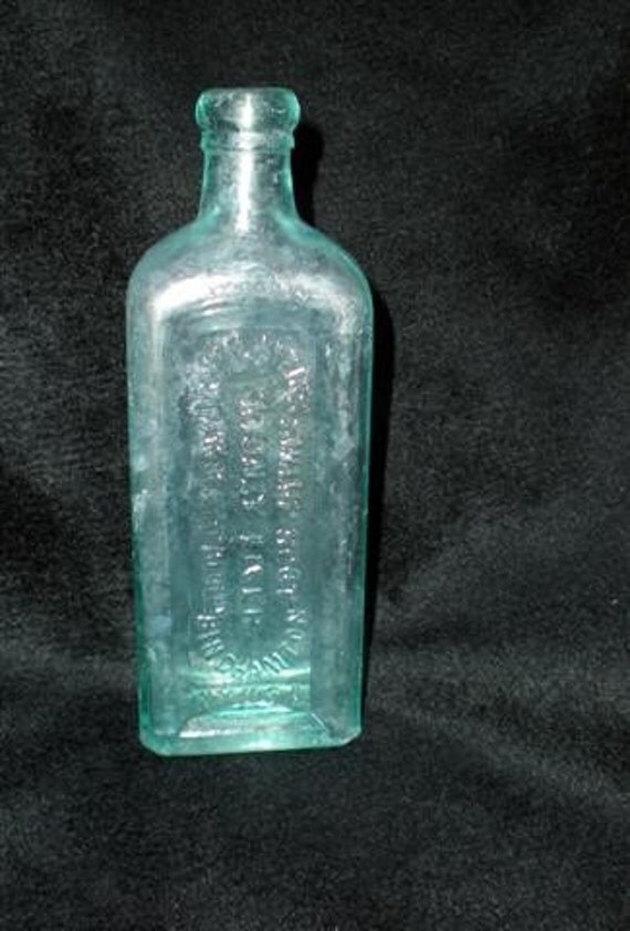 Vintage Dr. Kilmer's Swamp Root Medicine Bottle by JaanasVintage