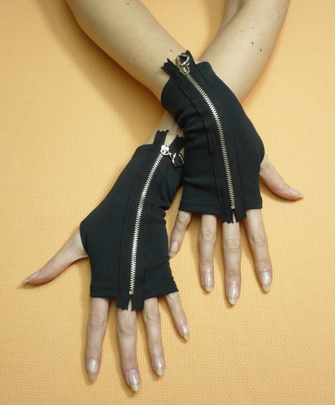 Black Gloves with Metal Zipper Gothic and Cyber Style