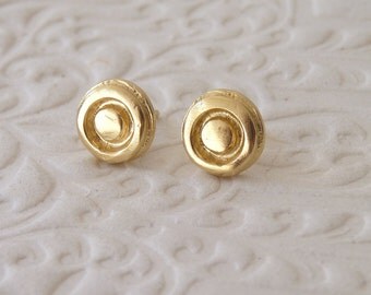 Christmas Sale: Gold Stud Earrings with a Circle - 18k Gold Plated Earrings - Gold Post Earrings | Christmas Gift