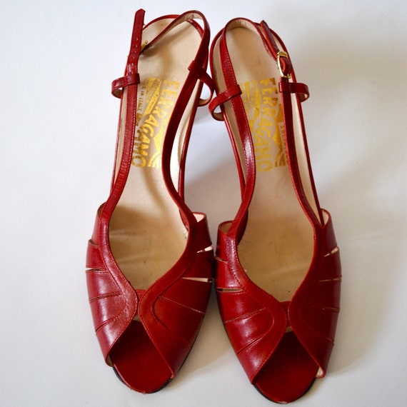 Vintage Red Leather Ferragamo Designer Sandals Size 8.5