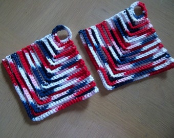 Potholder - Crochet Potholder - Made of Cotton Selfstriping in Red, White and Blue - A Great Decoration of your Kitchen on the 4th of July