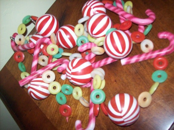 Plastic Candy Garland Over 100 Inches Vintage Christmas Decoration