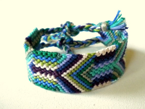 Chevrons and Vertical Stripes Friendship Bracelet by audgpodge