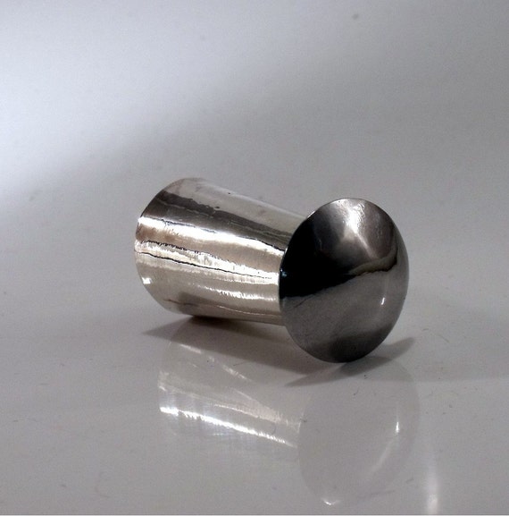 The- Marlys Finger Slider- Under Quilt Sewing Finger protector in Sterling Silver RF455