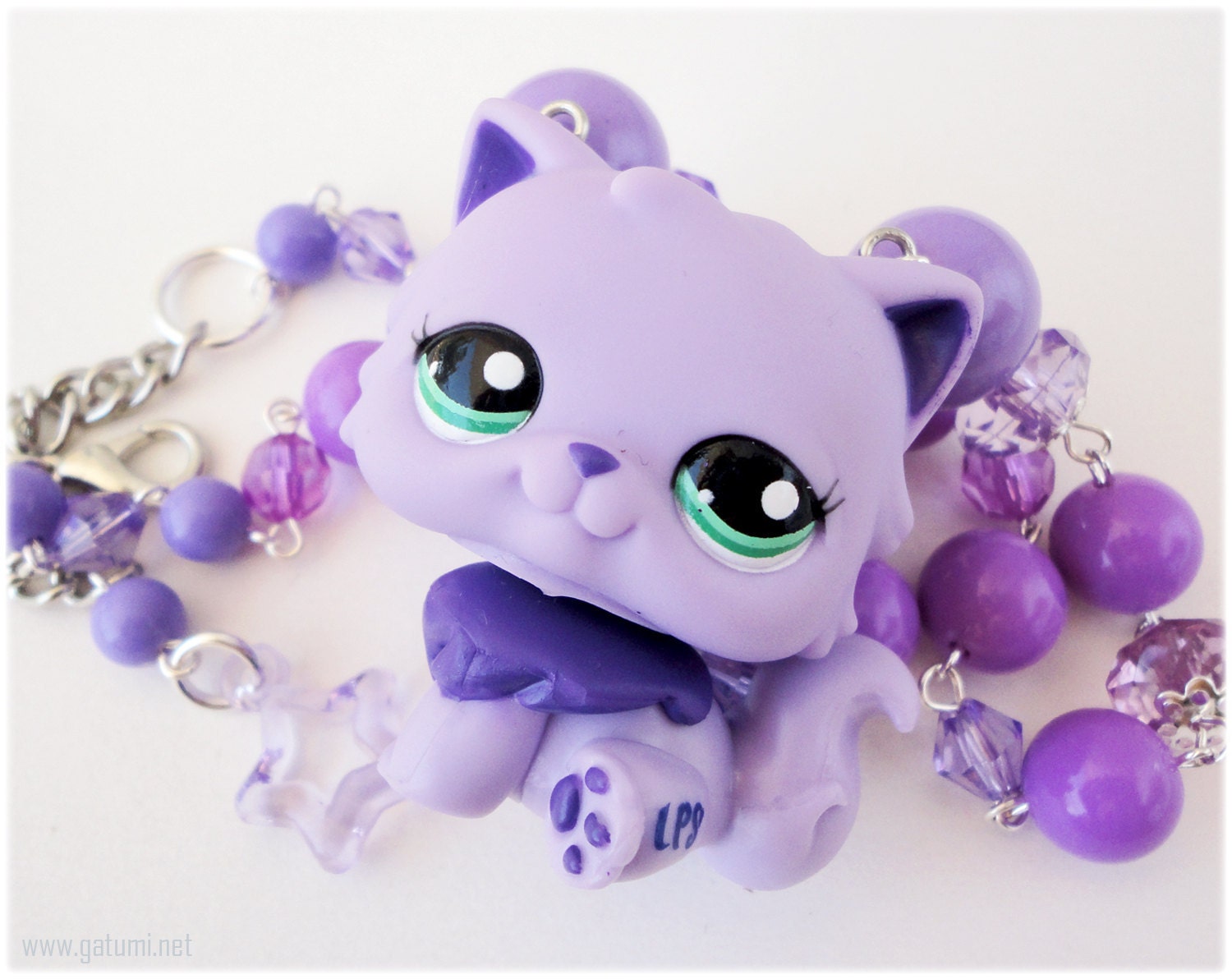 lps necklaces