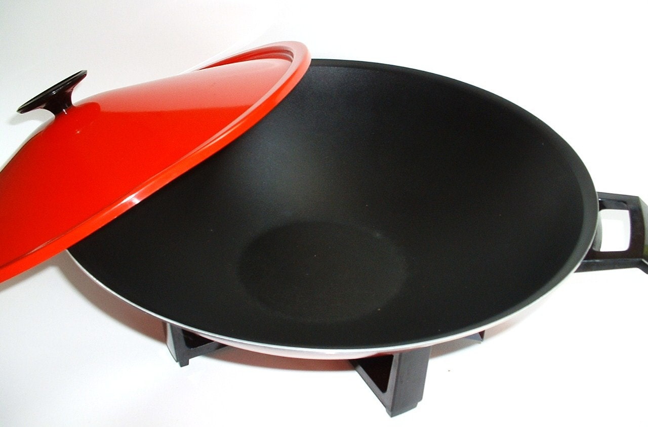 West Bend Vintage Electric Wok Mandarin Red Like