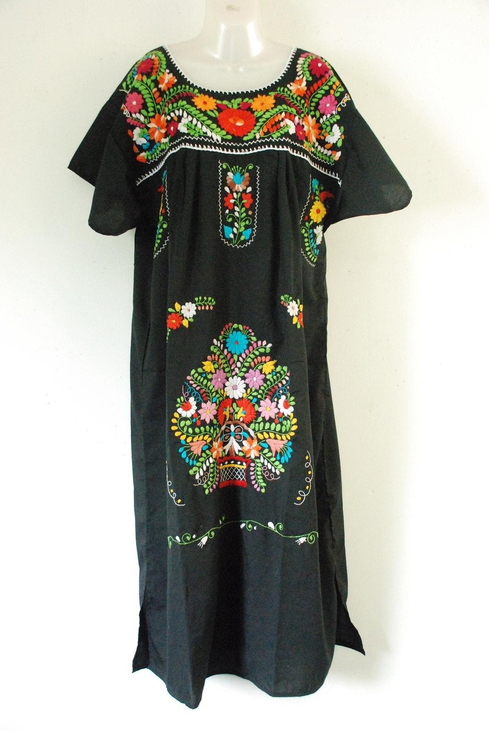 Mexican Dress Black Embroidered Handmade by madeintechnicolor