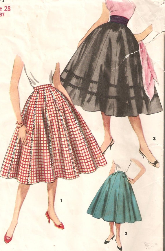 Women's Full Circle Skirt Sewing Pattern Vintage 1950s by raegirl