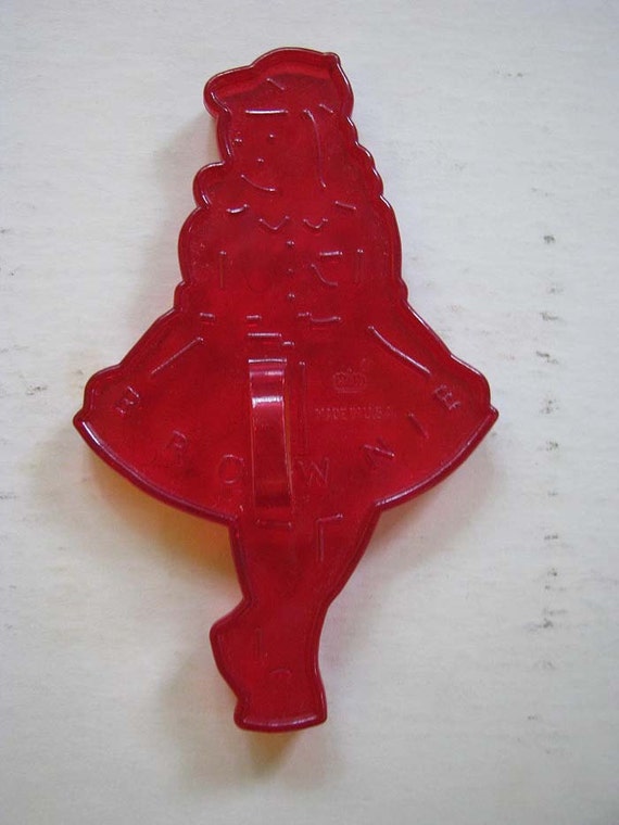 Vintage Brownie Girl Scout cookie cutter