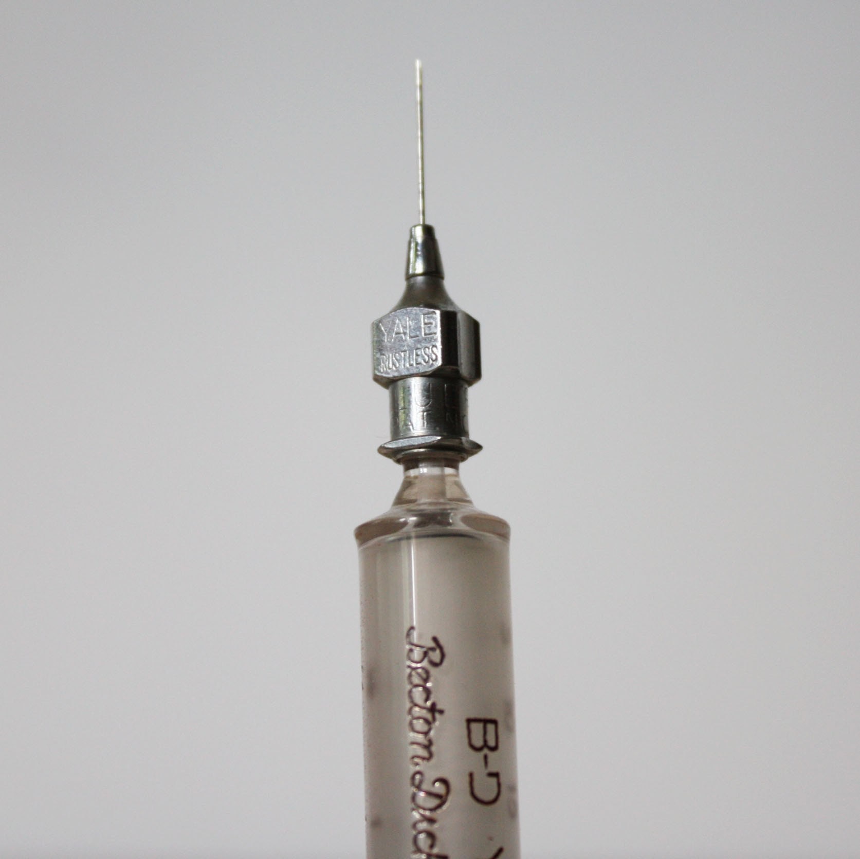 Vintage BD Yale Hypodermic Syringe