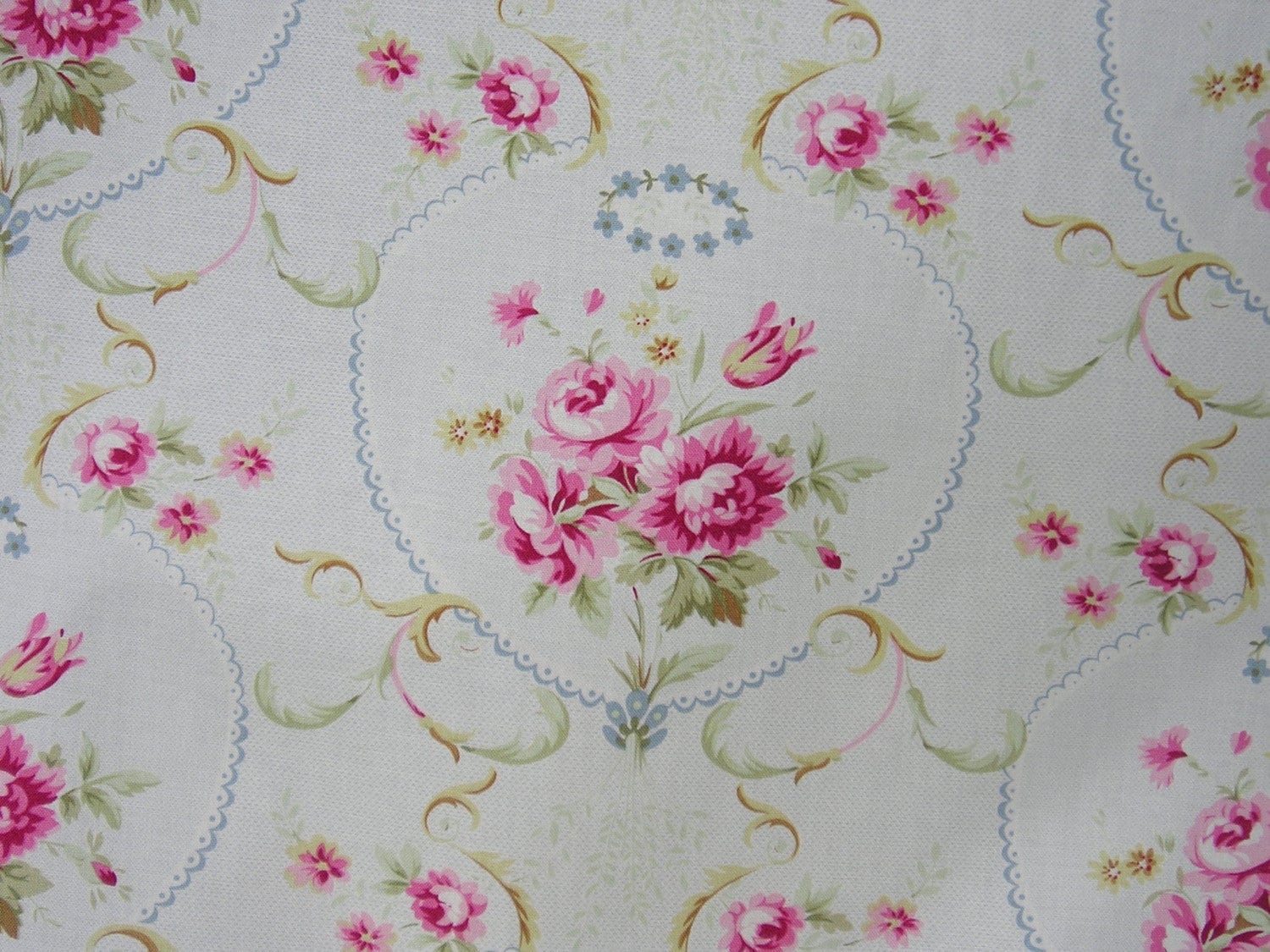 Vintage Reproduction Cotton Fabric Meadow Rose