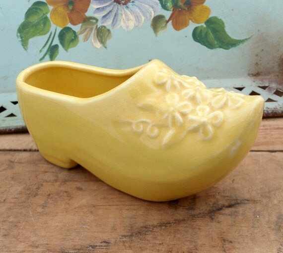 Items similar to VINTAGE McCoy Dutch Wooden Shoe Planter Pottery Yellow