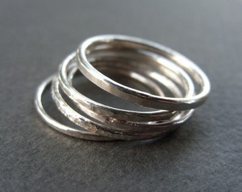 Set of 5 Sterling Silver Stacking Rings in Mixed Widths - Five Plain Hammered Silver Bands