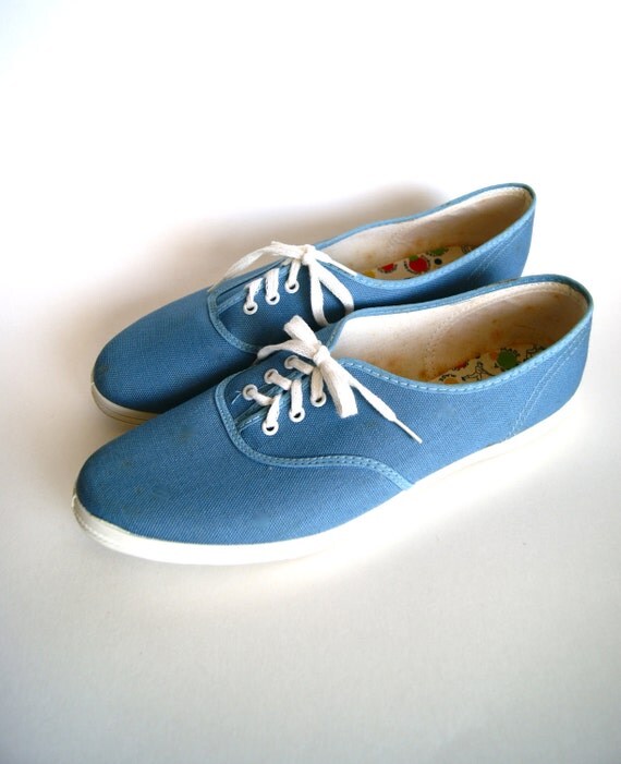 deadstock sneaker vintage canvas shoes 8 5 1980s deadstock vintage sneakers deadstock sneaker vintage canvas shoes 8 5 1980s deadstock vintage sneakers