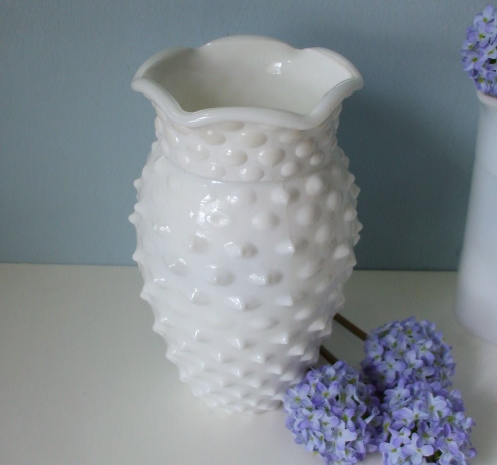 Large Hobnail Milk Glass Vase by 2BoredBunnies on Etsy