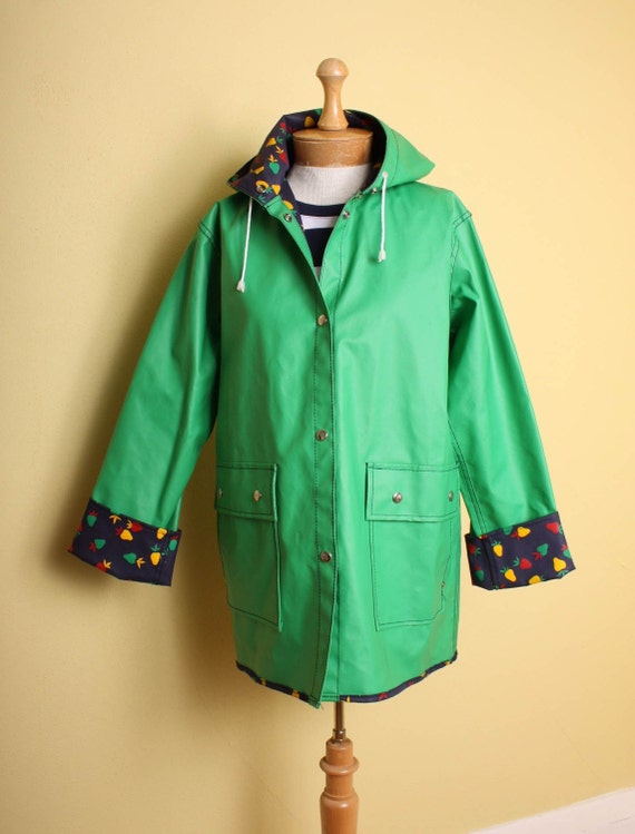 Items similar to Vintage 1980s Green Rubber Raincoat With Fruit Print ...