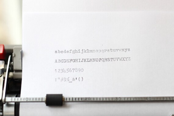 manual vintage typewriter