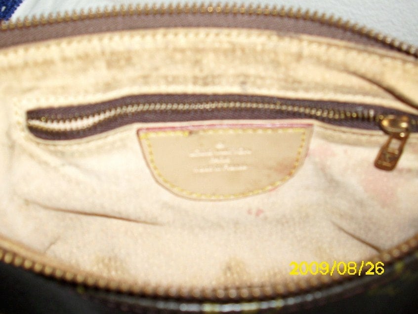 Louis Vuitton Paris made in France Vintage Make Up Bag-Clutch