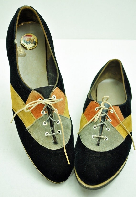 BuStER BrOwN BoWling Shoes Vintage 50s LaDieS VELVET and Suede