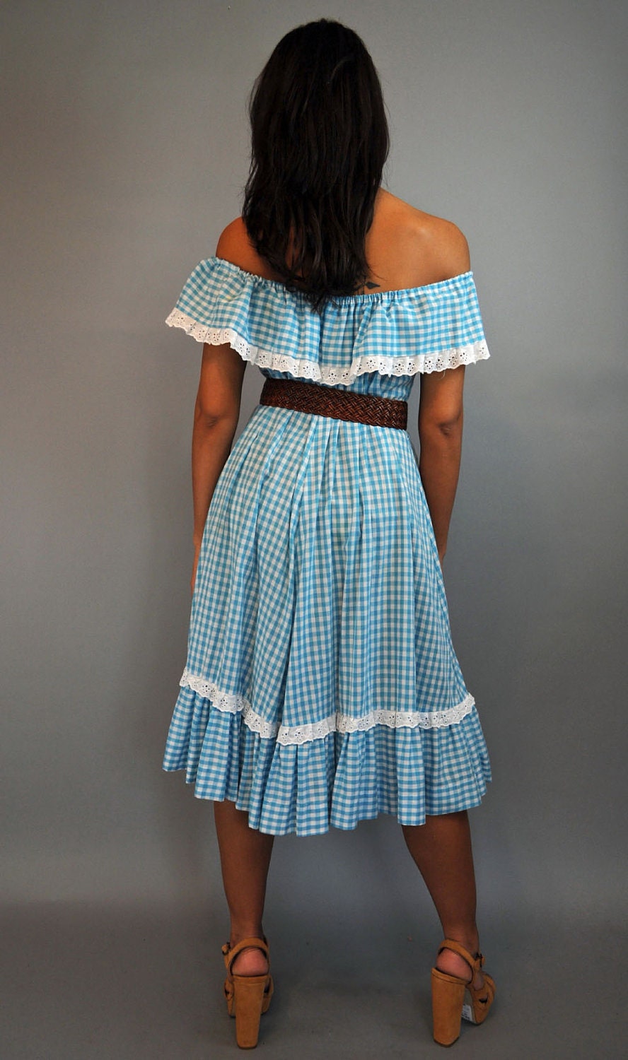 70s dress / off shoulder dress PEASANT DRESS / gingham ruffle
