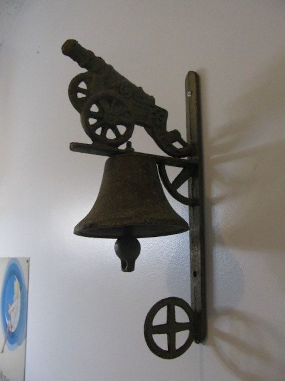 Vintage Antique Large Cast Iron Door Bell by HaywoodCreekVintage