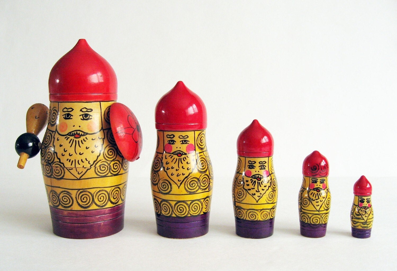 vintage ussr nesting dolls