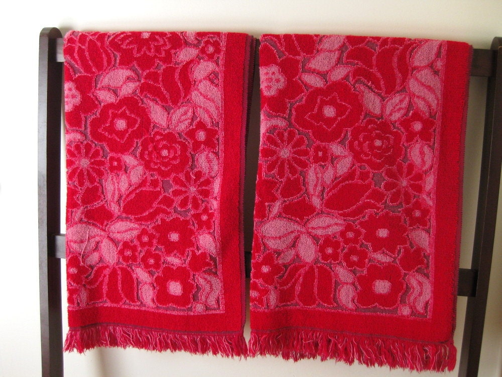 Vintage bath towels