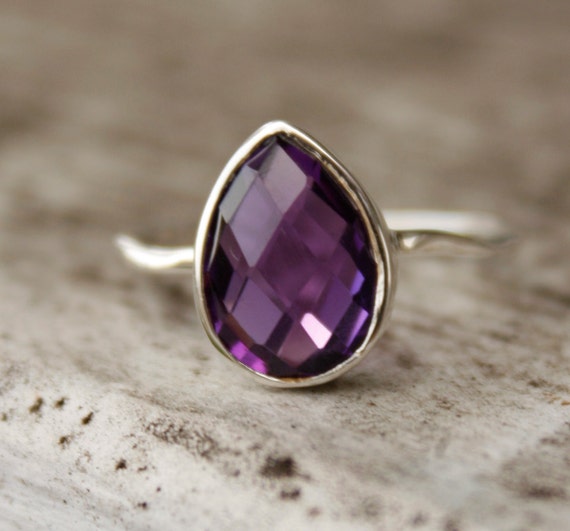 silver-purple-amethyst-teardrop-ring-hammered-ring