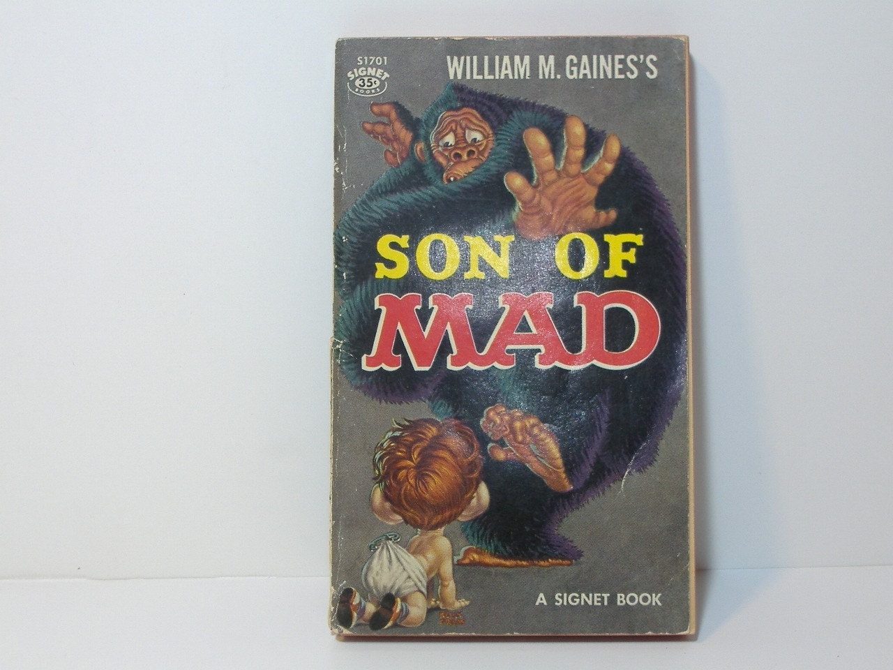 Son Of Mad Paperback By William M. Gaines 1959! In VG Condition! Son Of Mad Paperback By William M. Gaines 1959! In VG Condition!