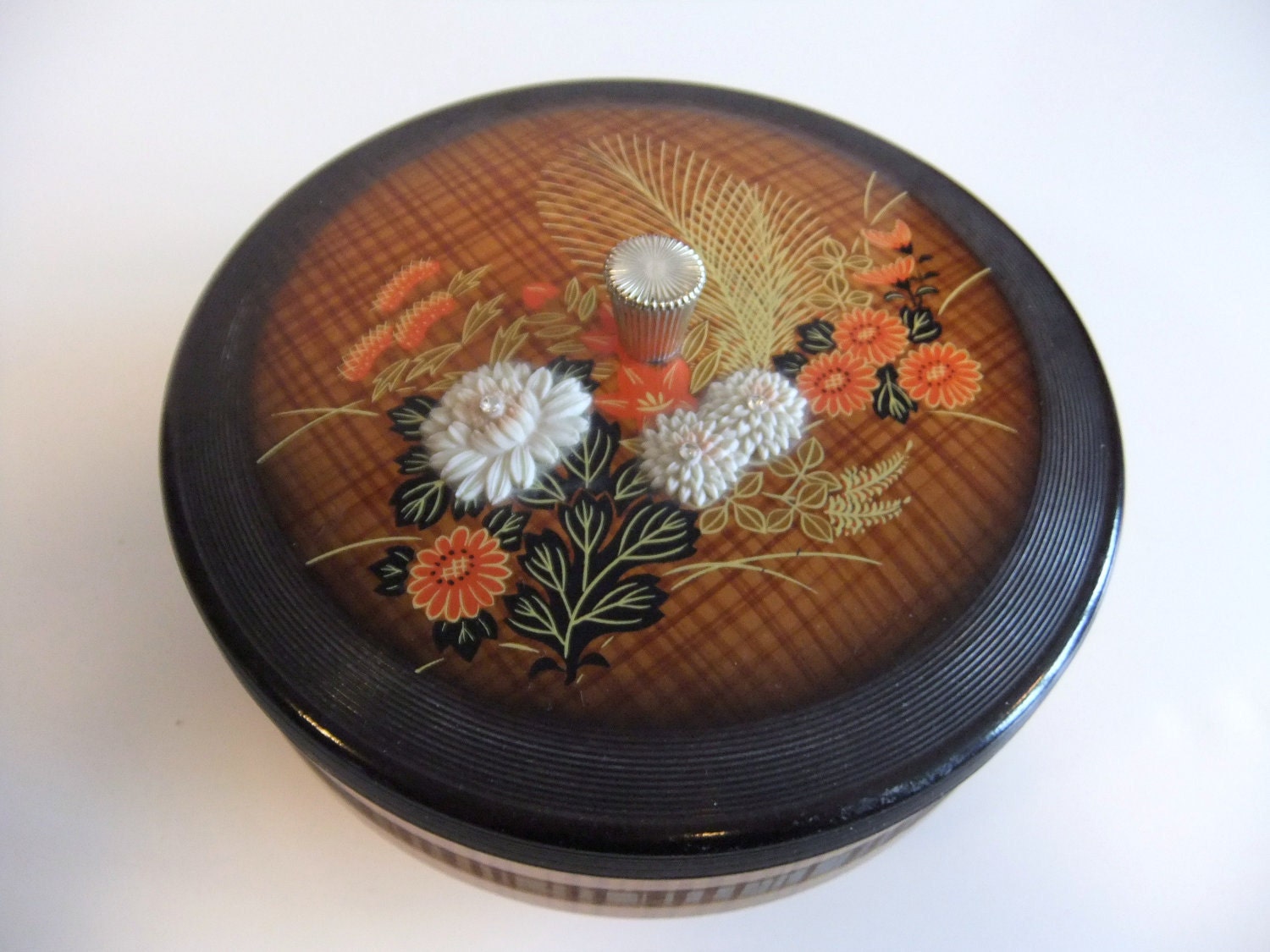 Vintage Covered Dish // home decor // Japan by NimblesNook on Etsy