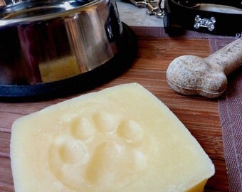 Washdog - doggy soap natural handmade shampoo bar and postcard - pamper your pooch