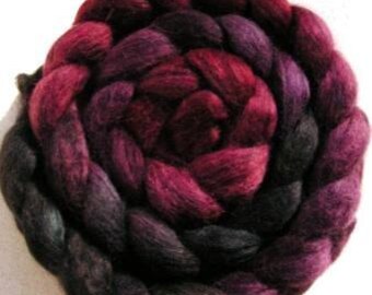 Spinning Fiber - Baby Alpaca Combed Top / Roving 4 oz - Pinot Noir