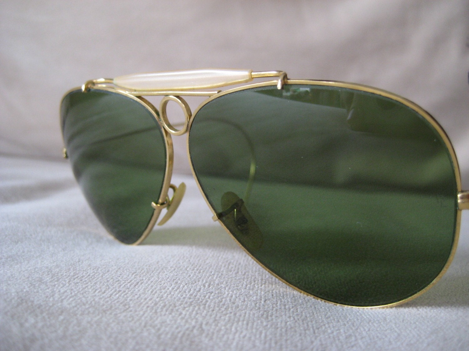 Ray Ban Bullet Hole Aviator Sunglasses Vintage 1960s Or 