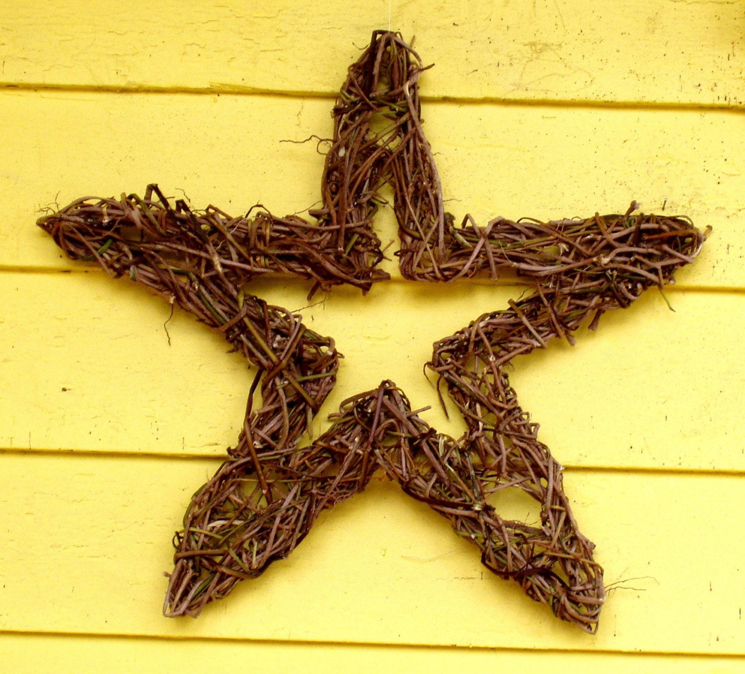 Natural star vine wreath- 14-15-inches