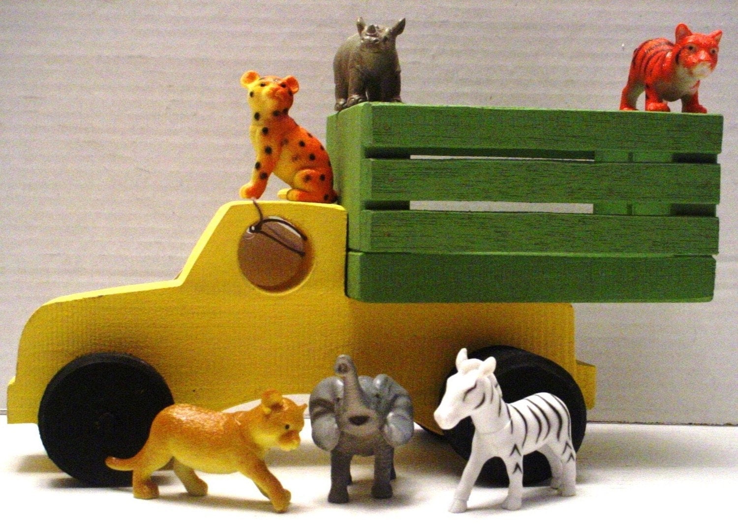 race toy time zoo