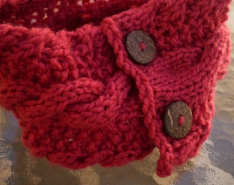 Coral Scarflette Neckwarmer Cable Knit with Wooden Buttons