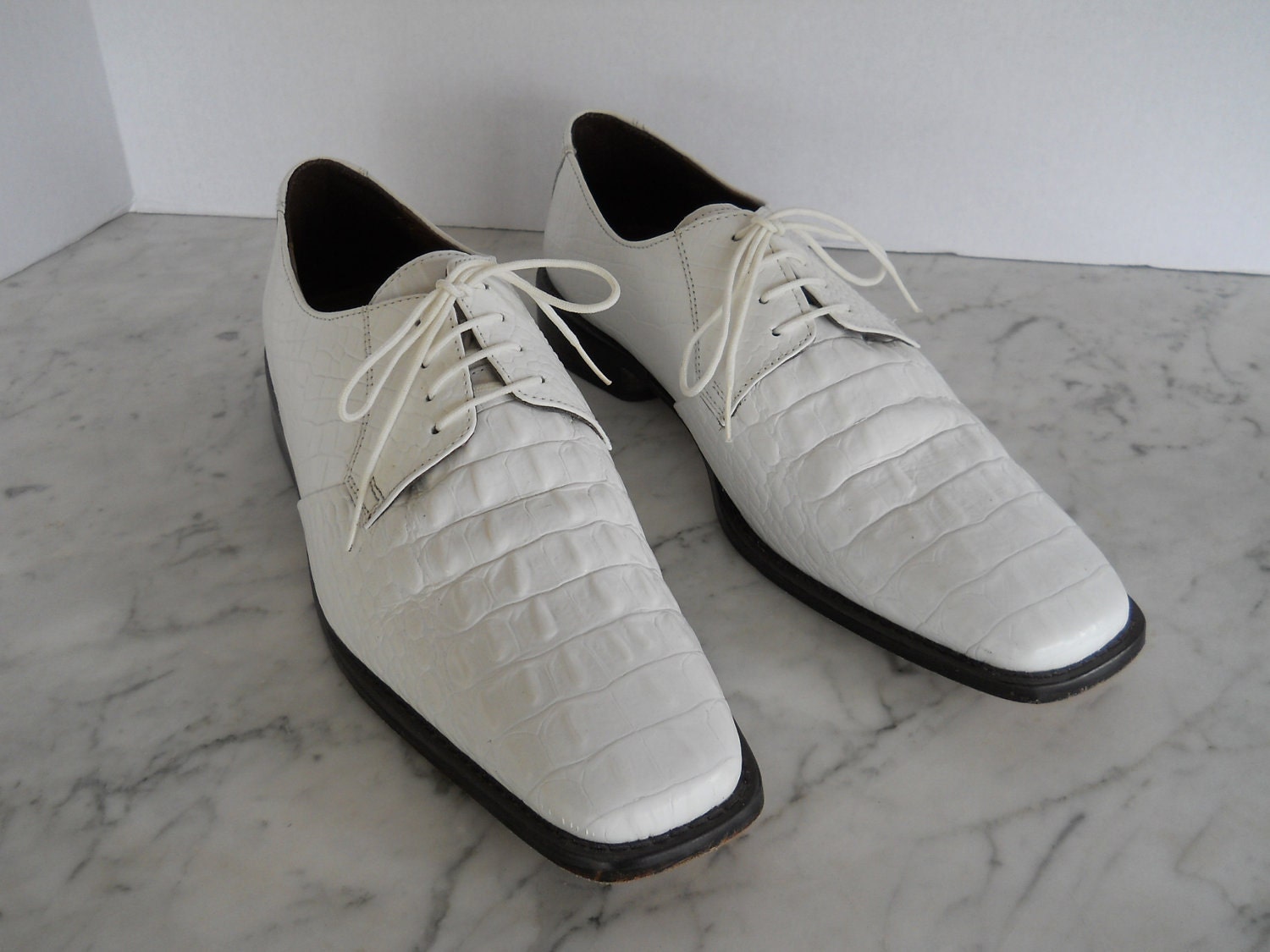 Stacy Adams Fantasy Dress Shoes // White Croco Embossed