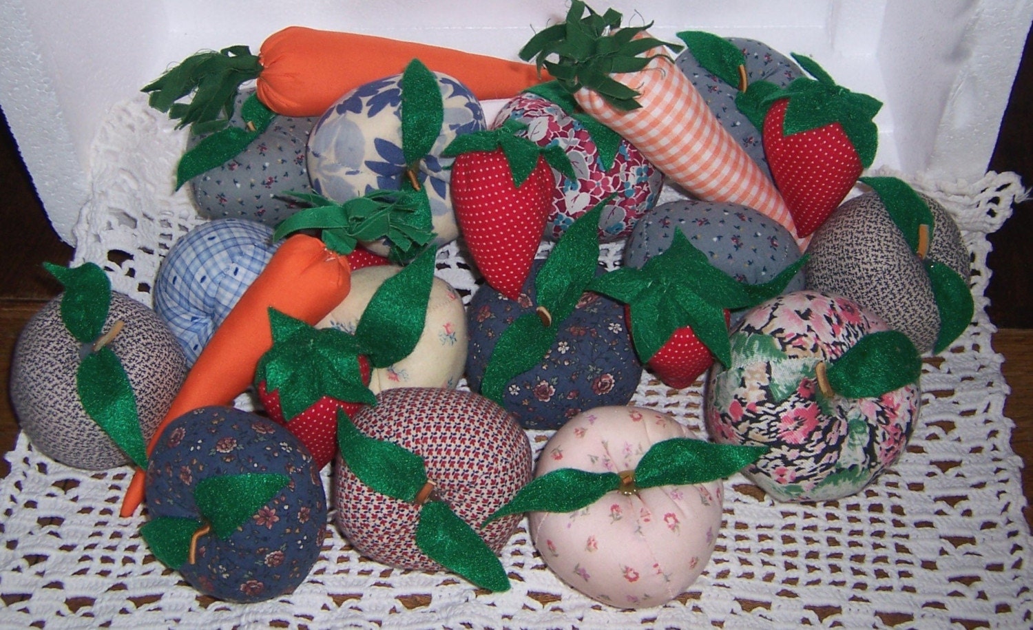 VINTAGE FABRIC STUFFED FRUITS AND VEGETABLES