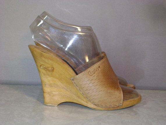 RESERVED Vintage 70s 1970s CANDIES El Greco Italy high wedge