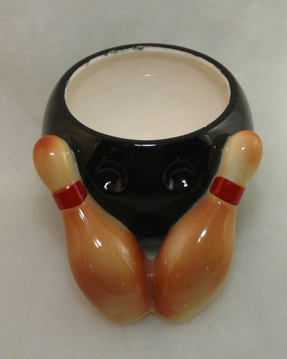 Vintage Bowling Ball Ceramic Planter Napco