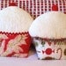 Chenille Cupcake Pillows for a Retro Christmas Look